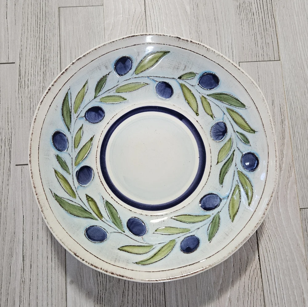 Crate & Barrel Gianna Pasta/Soup Bowl Retired Pattern Earthenware Rare Italy 9